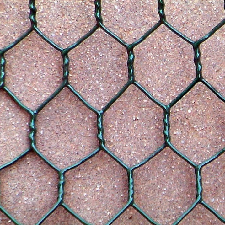 2024 Hexagonal wire mesh roll/ Poultry fencing chicken coop hexagonal wire netting/ small hole chicken wire mesh netting roll