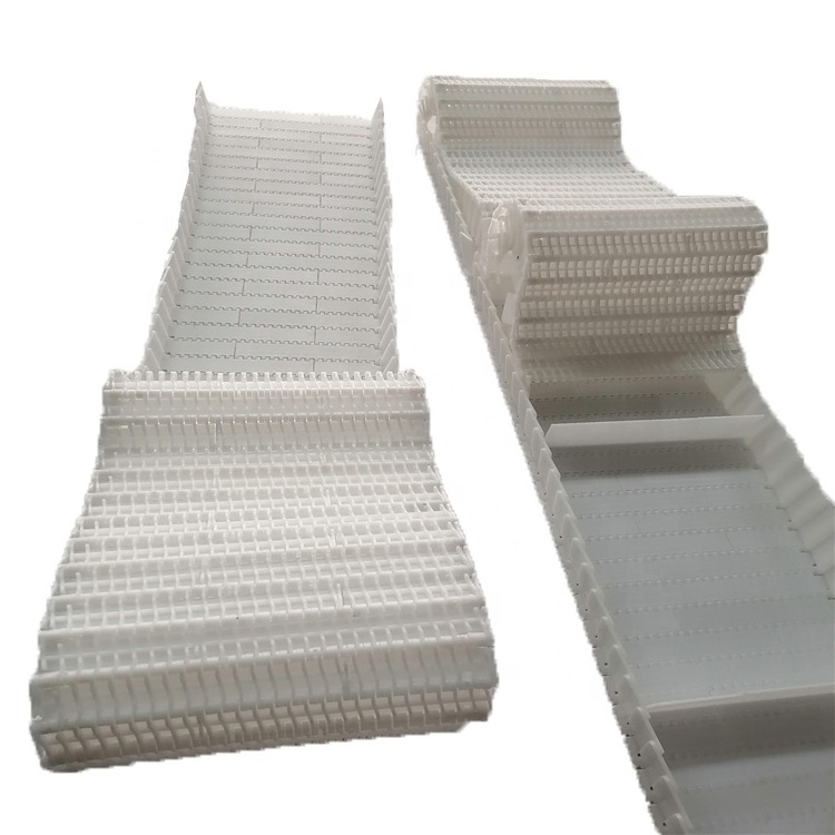 900 Modular Plastic Conveyor Belt With Baffles And Side Walls