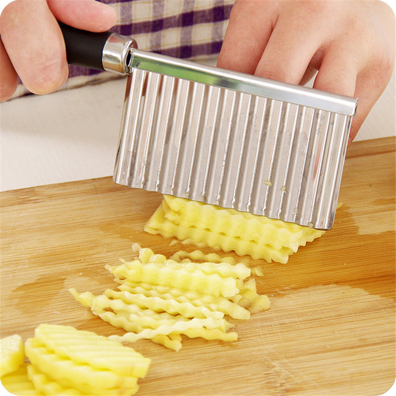 Kitchen Handheld French Fry Cutter Crinkle Cutter With Wave Shape Knife Potato Slicer  Stainless Steel Potato Slicer Wavy Cutter