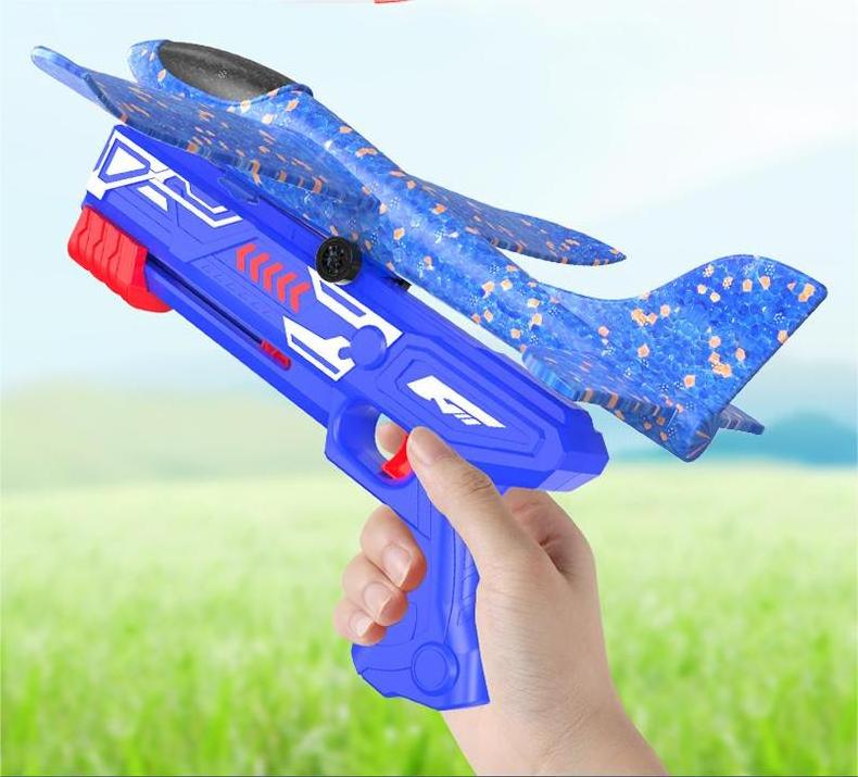 Creative Light Aircraft Gun Indoor Outdoor Children Entertainment Ejection Flying EVA Foam Flying Shooting Gun Aircraft Toy Gun