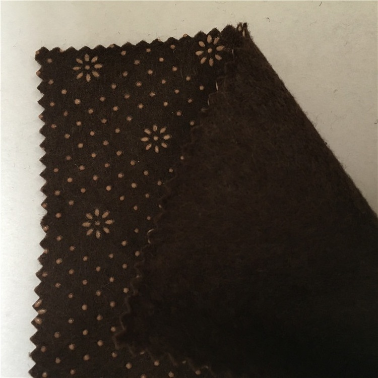 Non Woven Felt Rolls Carpet Polyester Carpet Anti-slip Nonwoven Fabric With Pvc Dots For Underlay