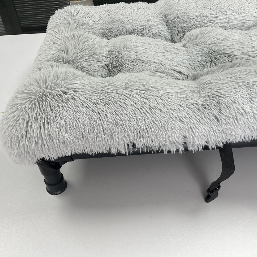 Best Selling Outdoor wholesale design dog bed aluminium raised dog bed dog high bed with mat plush cushion