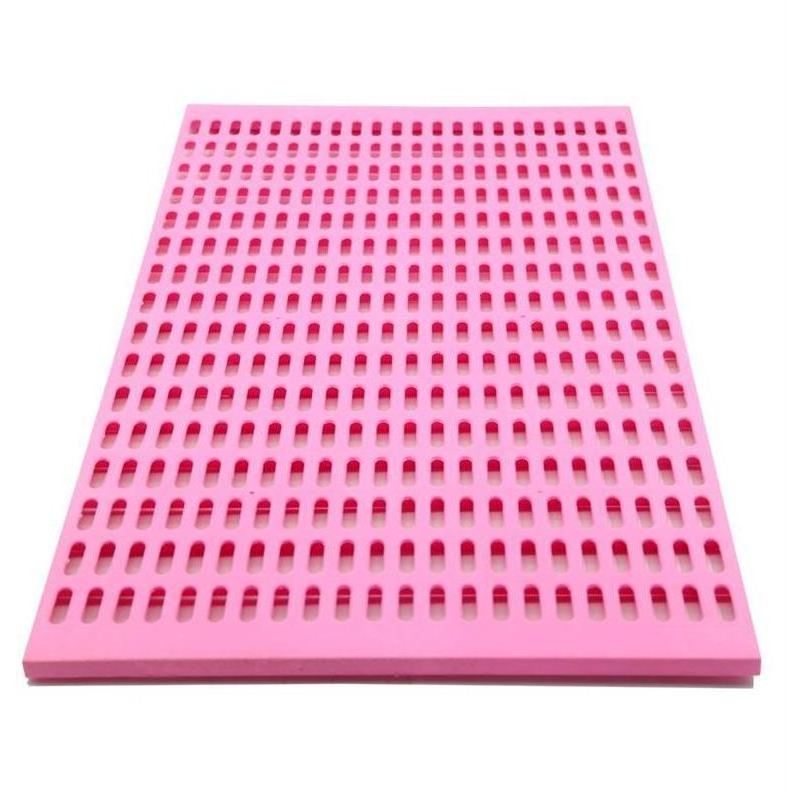 Plastic Dog Cage Dog Kennel Flooring Mat For Sale