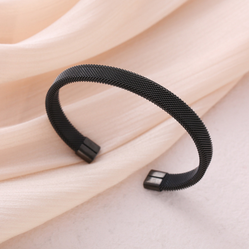 Top Sale Titanium Steel C Shape Mesh Elastic Bracelet Fashion Stainless Steel Bracelet for girl