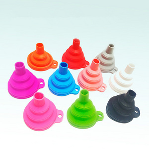 Kitchen Funnel Set 4 Pack 4 Size Silicone Collapsible Funnels for Filling Water Bottle Liquid Transfer