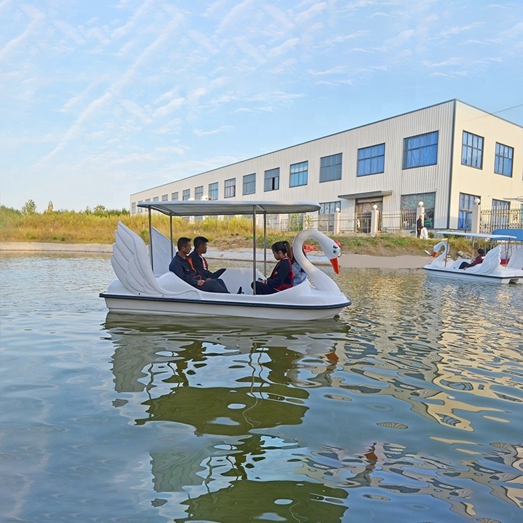 2 person type water play equipment swan pedal boat for sale