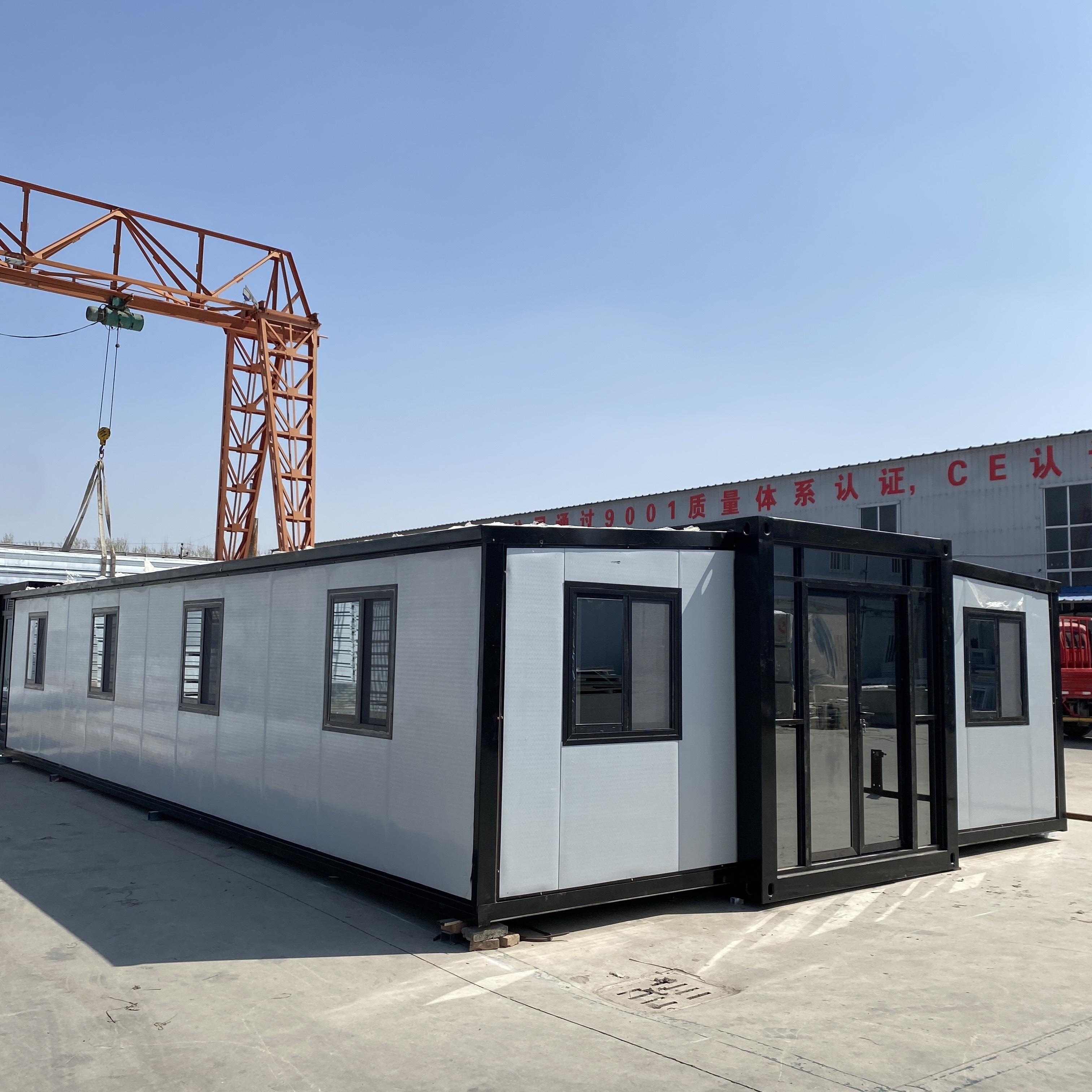 40ft expandable granny house flat prefabricated portable container house  for sale