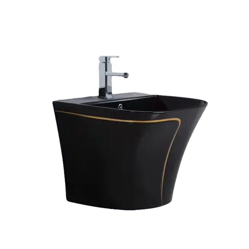 Hot Sale Modern Bathroom WC Gold Line Black Toilet For Customized With Hotel Apartments