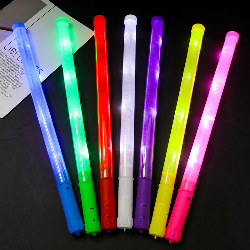 Glow in Dark Party Supplies Glow Baton Led Flashing Changing Light Cheering Stick For Birthday Wedding Christmas Halloween Kids