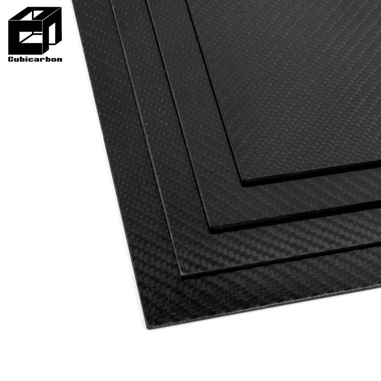 High strength T300 Carbon Fiber Sheet  Epoxy Resin Reinforced Carbon Sheet Plate OEM Carbon Fiber Sheet 200*300mm