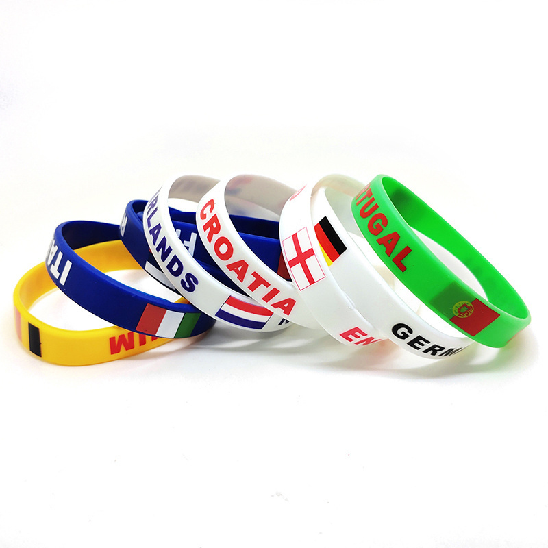 Wholesale Customizable Silicone Access Bracelet Glow In Dark Silicone Embossed Wristband Cheap Wrist Bands For Festival Events