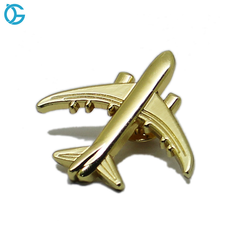 Hot Sale 3D Aircraft Cheap Brooch Metal Lapel Enamel Pin Badge Cute Anime Cartoon Airplane Metal Custom Lapel Pin