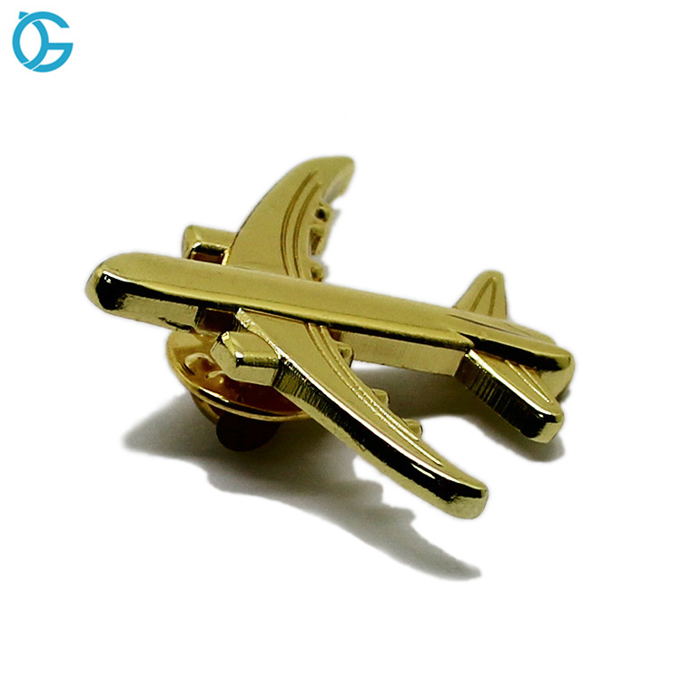 Hot Sale 3D Aircraft Cheap Brooch Metal Lapel Enamel Pin Badge Cute Anime Cartoon Airplane Metal Custom Lapel Pin