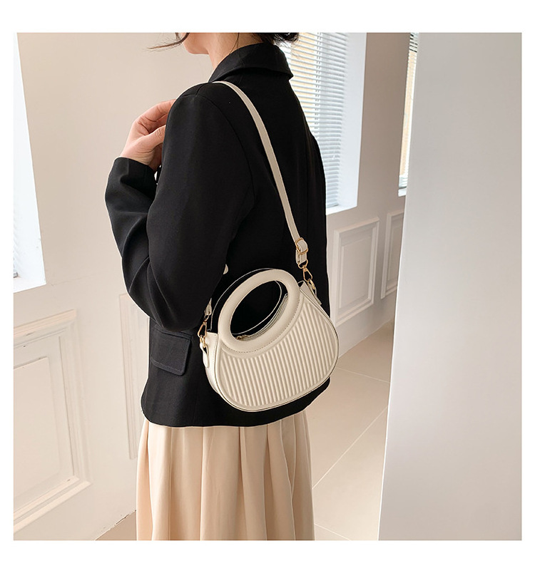 HR502 Women's Bag New Fashion Retro Personalized Ladies Handbag Trend Versatile One Shoulder Crossbody Irregular Moon Shape Bag