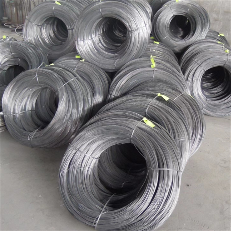 Low Carbon Hot Rolled SAE 1006 SAE 1008 Mild Steel Wire Rod in Coils