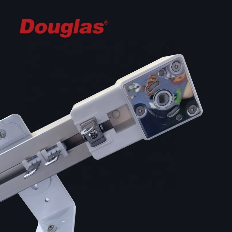 Douglas Smart Curtains Electric Curtain Motor Wireless Motor Automatic Motorised Curtain Rail Track For Smart Home