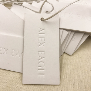 Fashion Free Sample New Design Embossed Hang Tag Special Gift String Pvc Hangtags Garment Labels For Clothing Own Logo