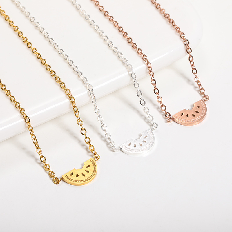 Qiuhan OEM Fashion Cute Fruit Charm Pendant Necklace 18K Gold Plated Waterproof Stainless steel Jewelry