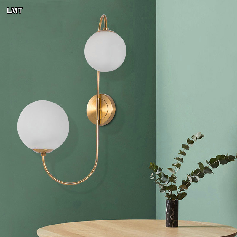 Most needed products indoor vanity light wall ornament hotel sconces lights clear glass ball luxury gold wall lamp