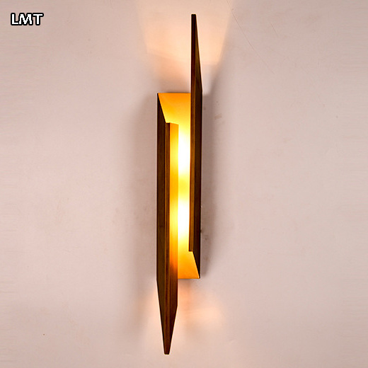 Home decor gold luxury metal wall lamp minimalist vertical modern wall light G9 hallway hotel bedroom nordic sconce wall lamp