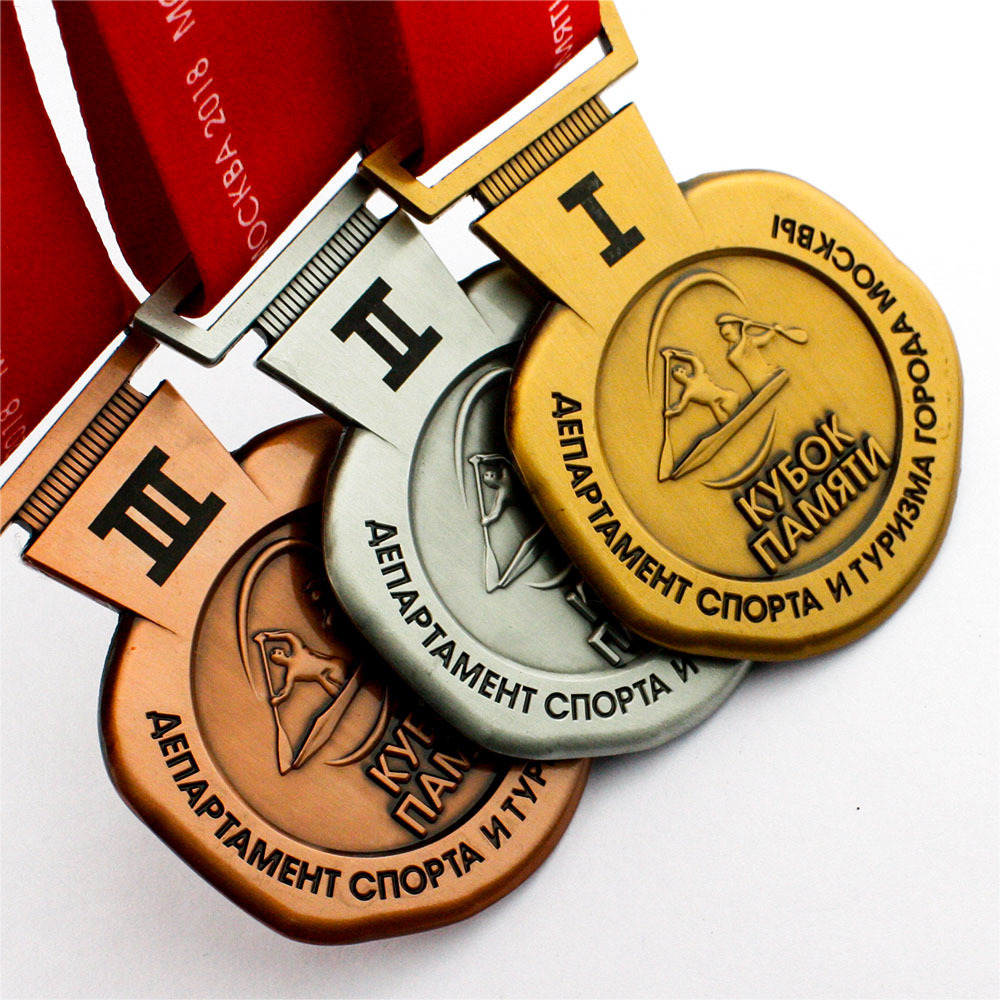 AI-MICH Wholesale Zinc Alloy Marathon Sports Gold Medal With High Quality Fiesta Trophy Blank Custom 3d Metal Medal