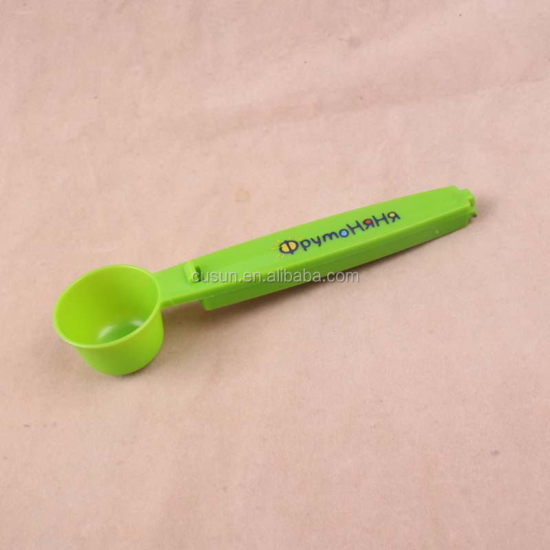 Hot Selling Plastic Food Bag Sealing Clips Coffee Spoon with Clip