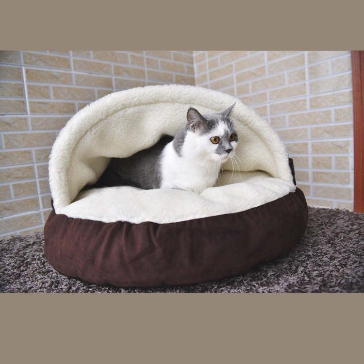 Wholesale Pet Accessories Washable Cozy Snoozer Luxury Cat Bed Large Round  Snuggery Blanket Burrow Dog Cave Bed