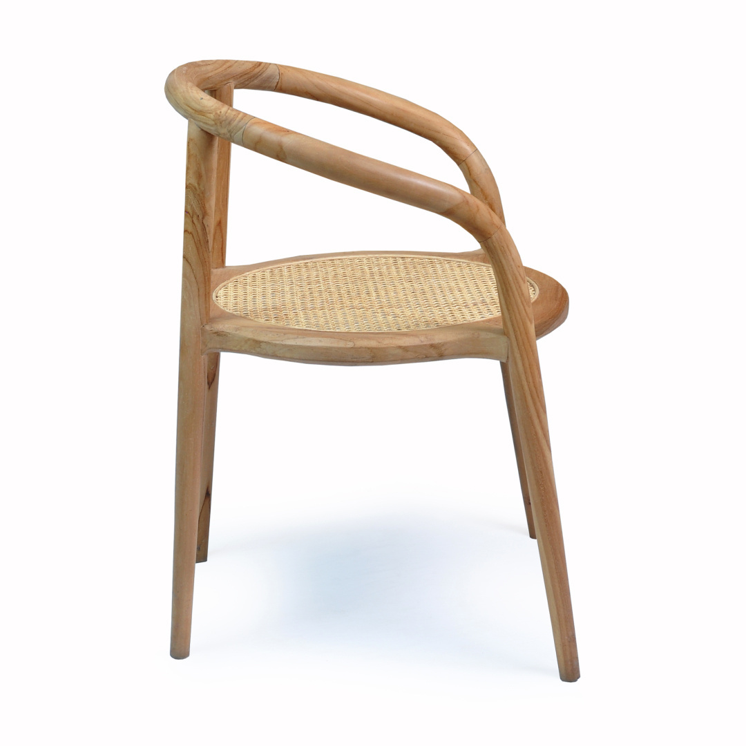 Wholesale Garden Chair Curve Armrest Rattan Circle Seat Solid Wood Patio Style Outdoor Furniture Dining Chair Beach Chair