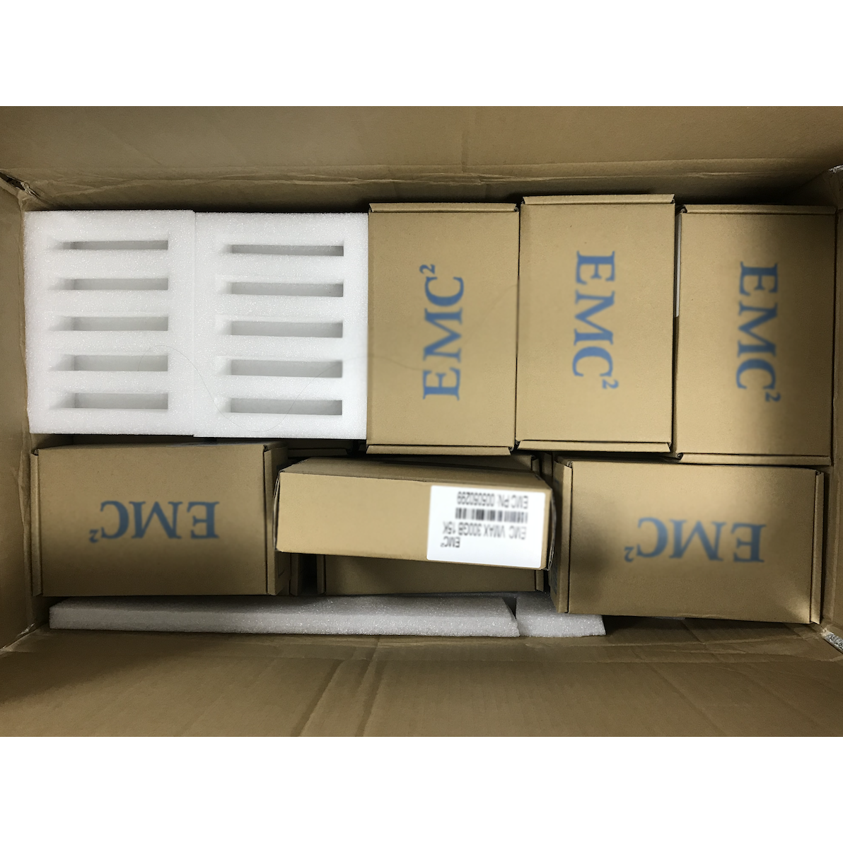 For EMC 005051959 005051960 V4-2S10-012 1.2TB SAS 2.5 VNX hard disc