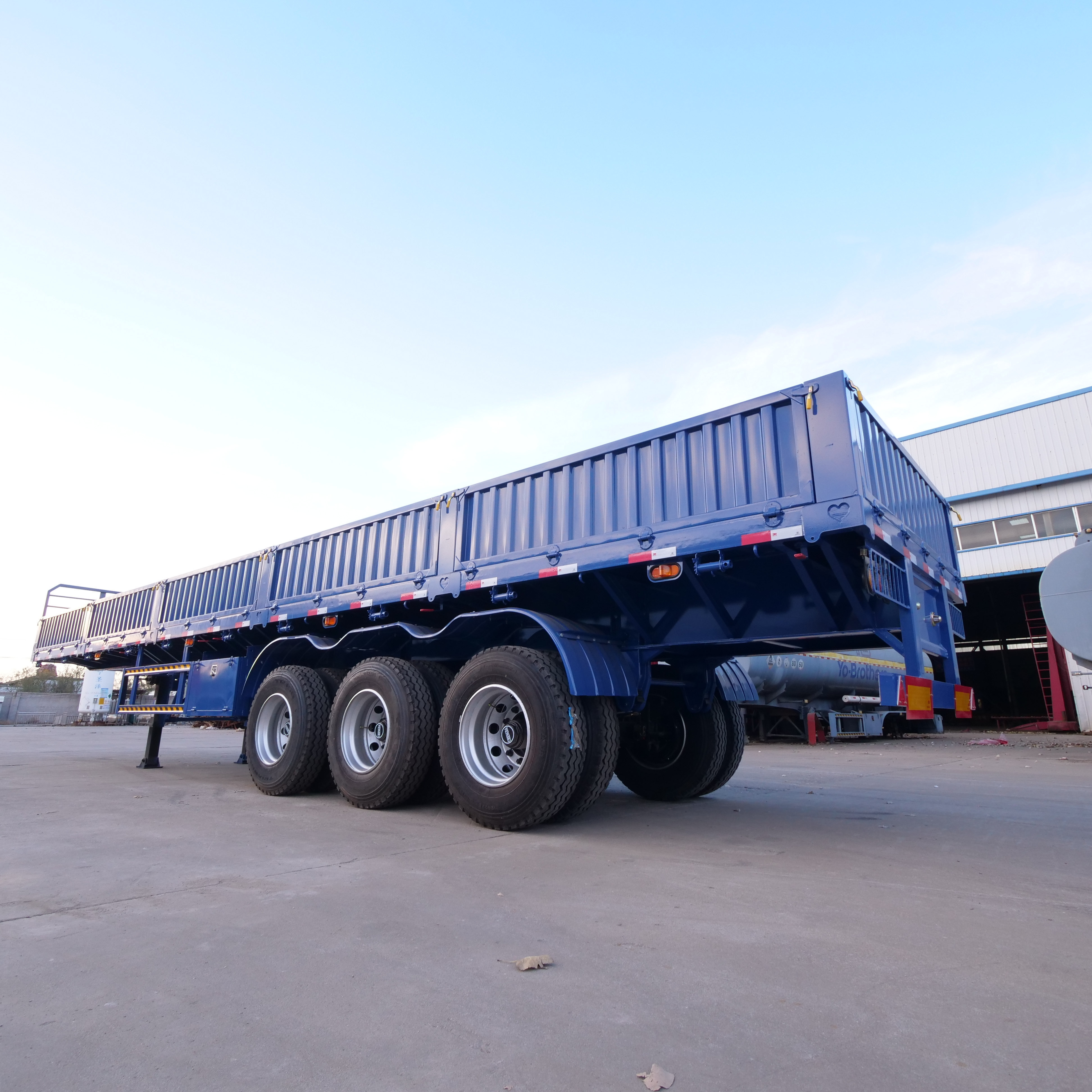 13m 30/40/50/tons Side Wall Semi Trailer Enclosed Cargo Wall Side TRAILER for Sale