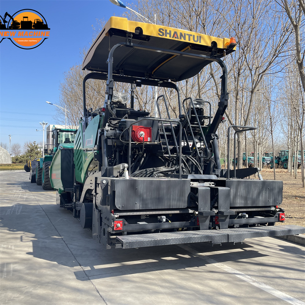 Road Construction Concrete Asphalt Paver 140kw 8m Road Paver machine for sale