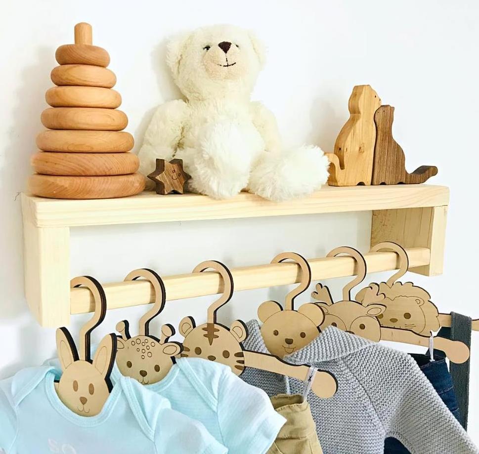 Hot Sale Baby Personalized Cute Animal Hangers, Children's Clothes Wooden Hanger, Toddler Personalized Shirt Hanger