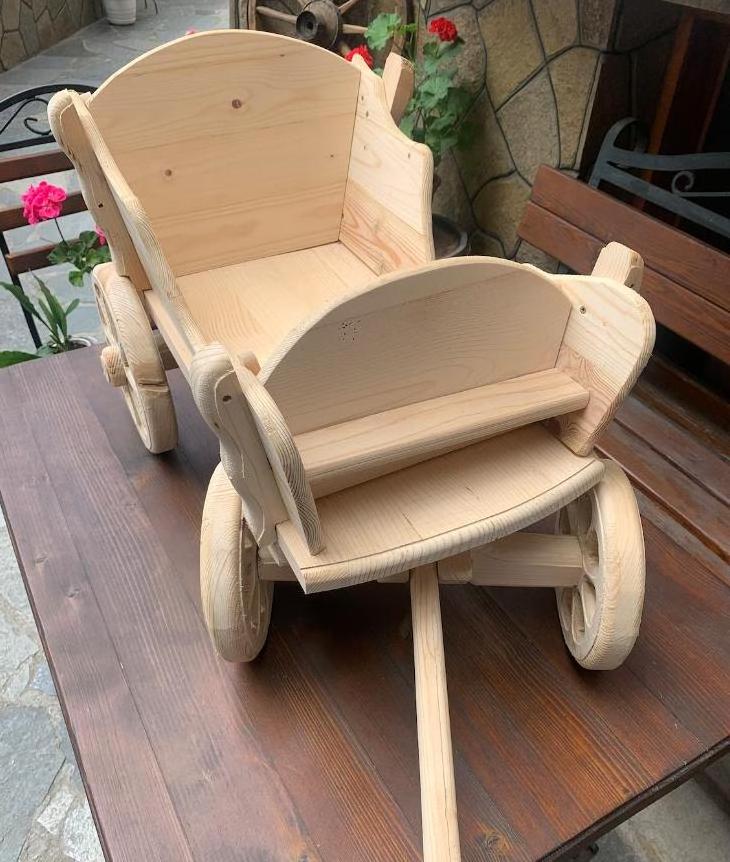 Flower Pot Wooden Cart Flower Pot Wheelbarrow Planter Wooden Wagon Planter Outdoor Garden Plant Planter