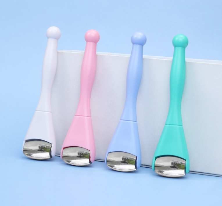 Double-end ice globes stainless steel ice globes roller mini cooling facial ice globes