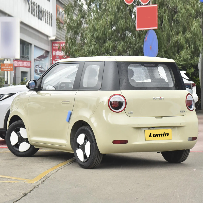 Selling Cheap mini car 2023 Changan lumin ev car 2wd 4 wheel mini electric car Changan lumin in stock