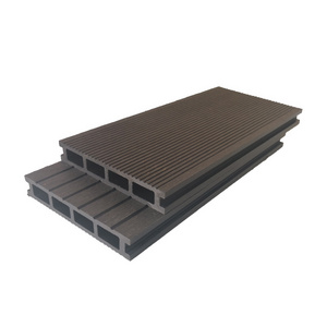 Wholesale Made Co-extruded Wood Plastic Floor Anti-ultraviolet Outdoor Floor Waterproof Wpc Decking Floor