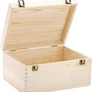 Custom wholesale Wooden Original wooden box DIY unfinished pine box with hinges and latches a wooden box