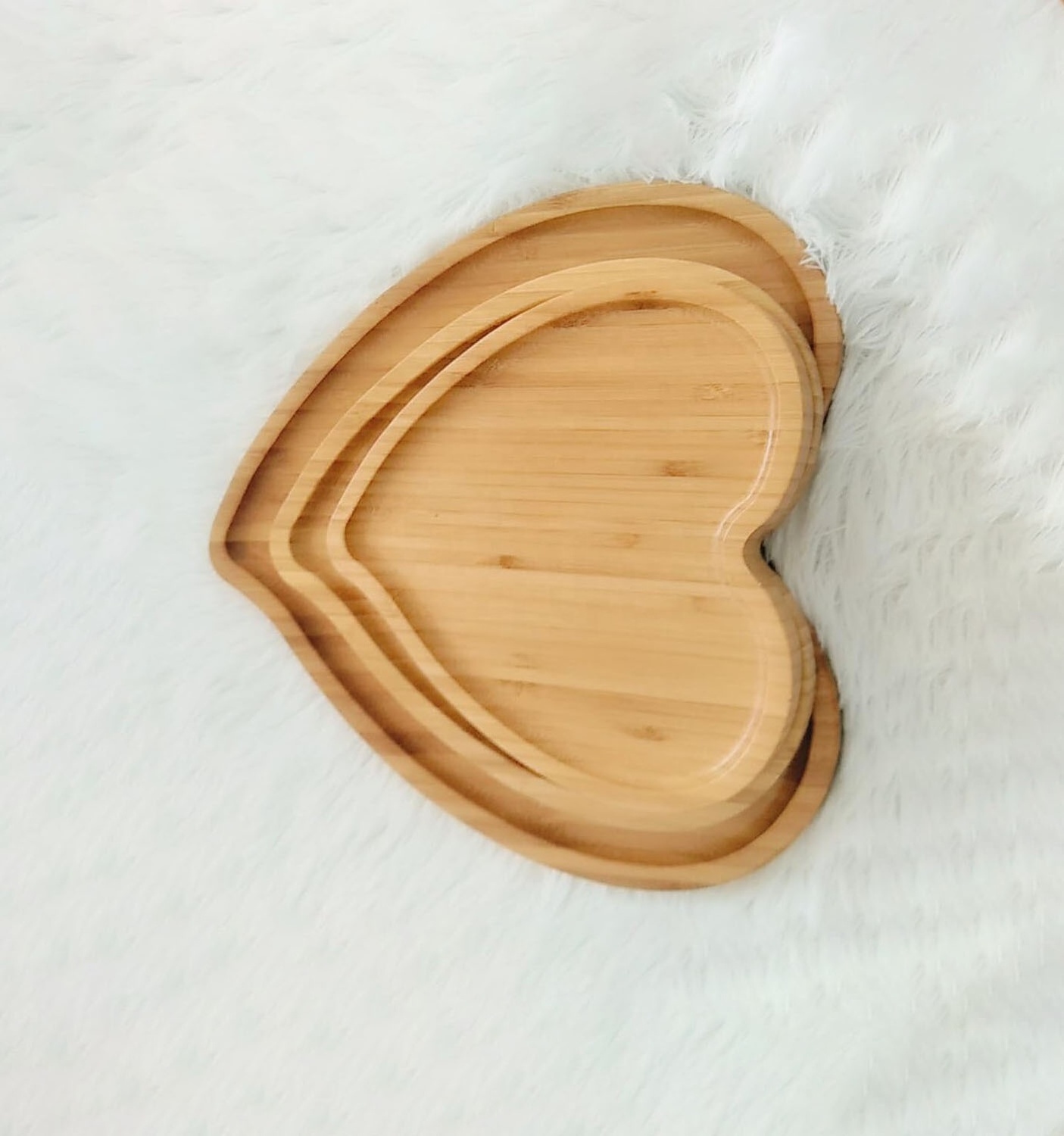 set of 2 factory direct custom wooden heart shaped decorative plate for home decoration wood serving tray storage trays