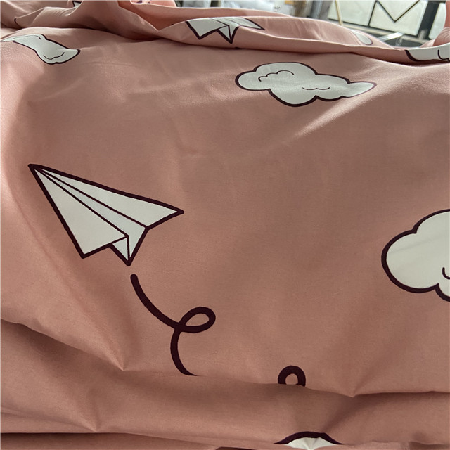 cartoon pattern soft 100% polyester printed microfiber fabric for bedding set bed sheet pillows mattress