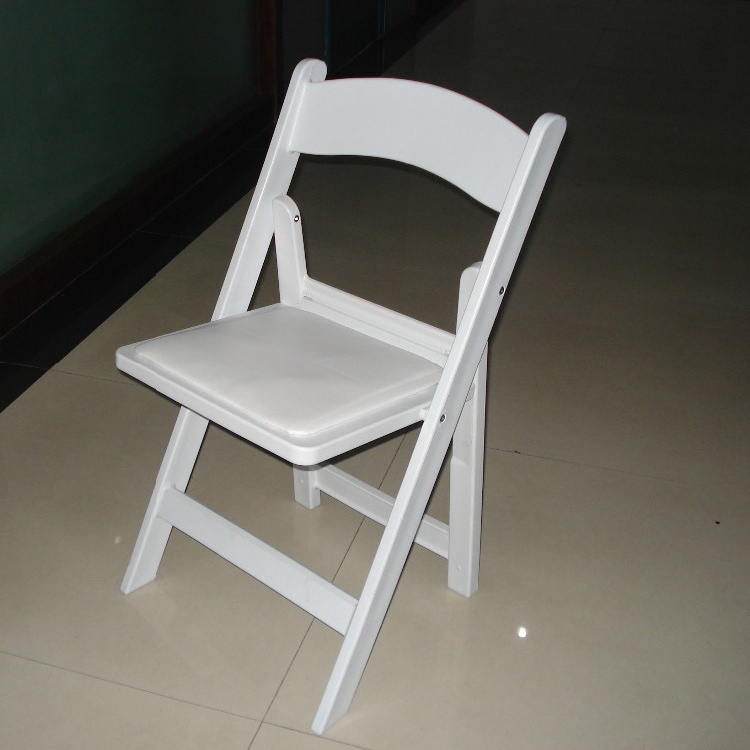 4-pack Commercial Quality White Plastic Folding chairs for indoor and outdoor events Banquet wedding Party Chairs