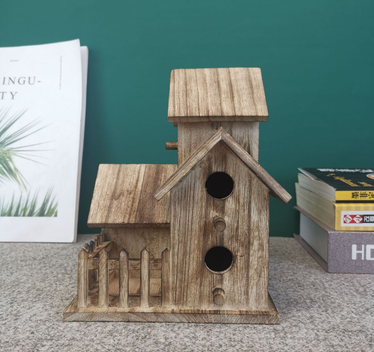 Wholesale custom high quality simple wooden bird house cheap price Wooden bird house garden decoration bird house