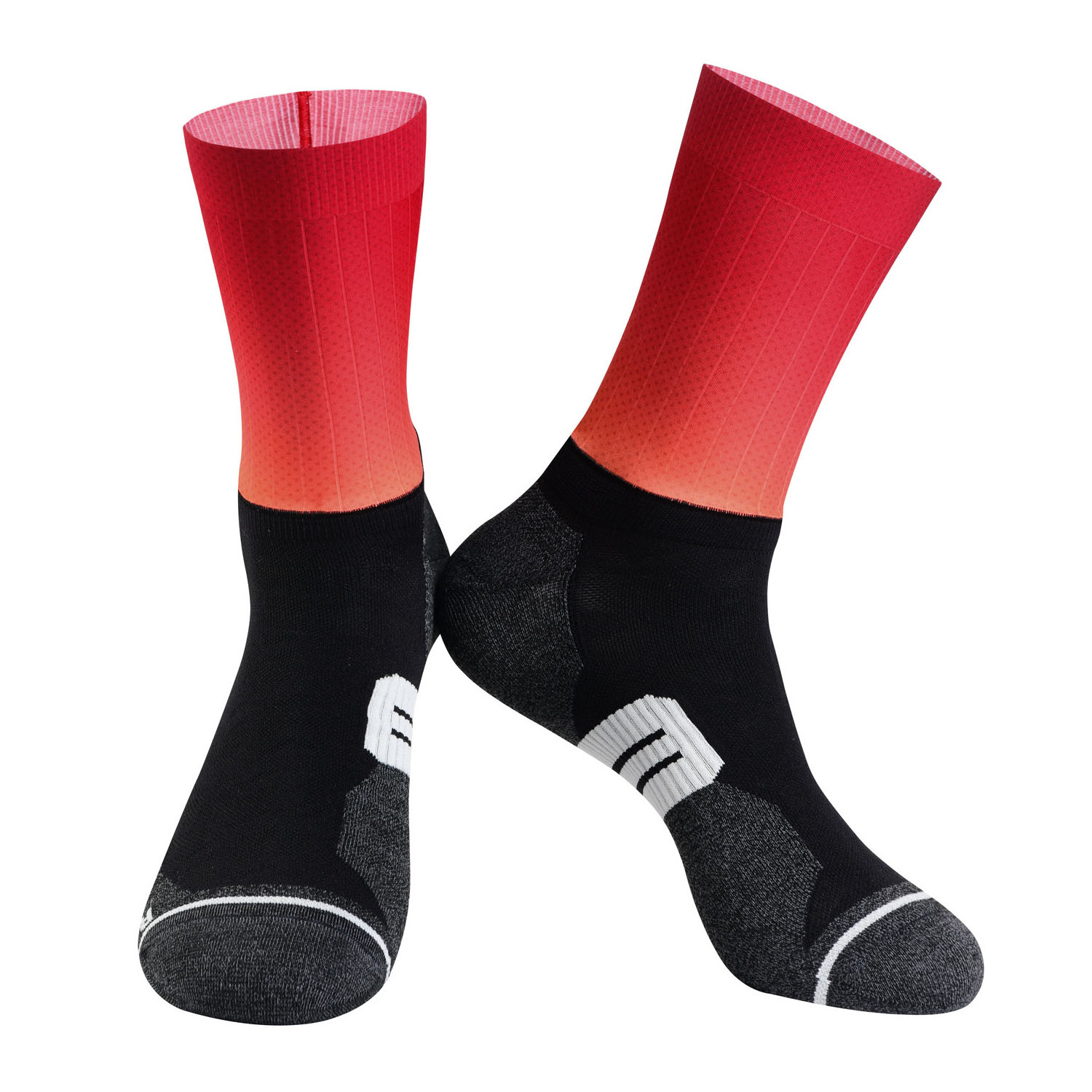 Customized OEM breathable lightweight sports cycling athletic aero socks with coolmax sole