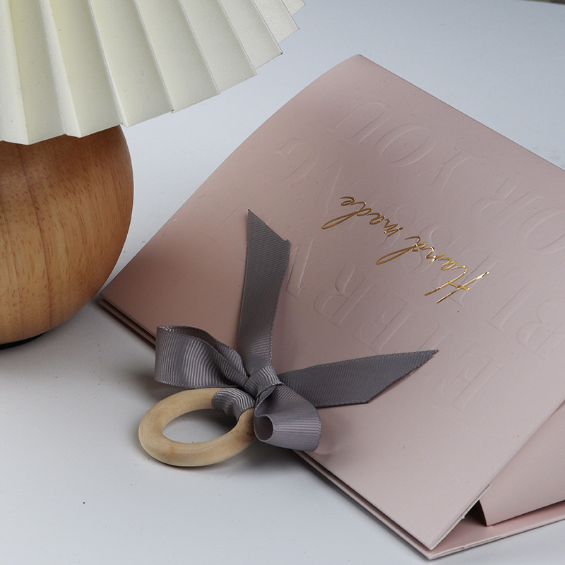 Manufacture Wholesale Wooden Ring Handle Foldable Wedding Candy Chocolate Packaging Favor Gift Box