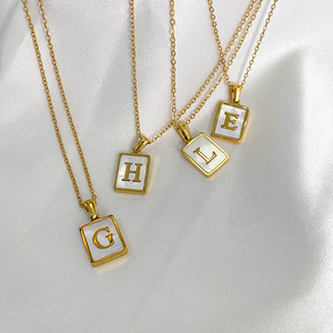 18K Gold Stainless Steel Alphabet Letters A-Z Initial Necklace For Women White Rectangle Shell Alphabet Pendant Necklace