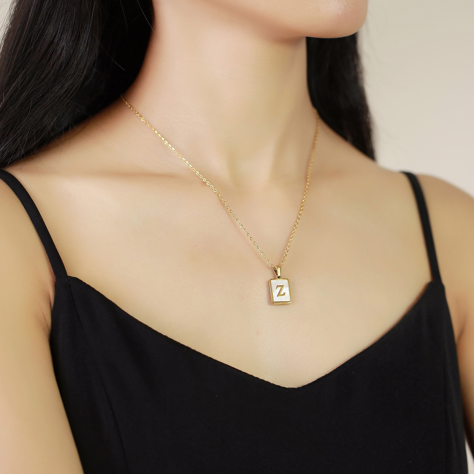 18K Gold Stainless Steel Alphabet Letters A-Z Initial Necklace For Women White Rectangle Shell Alphabet Pendant Necklace