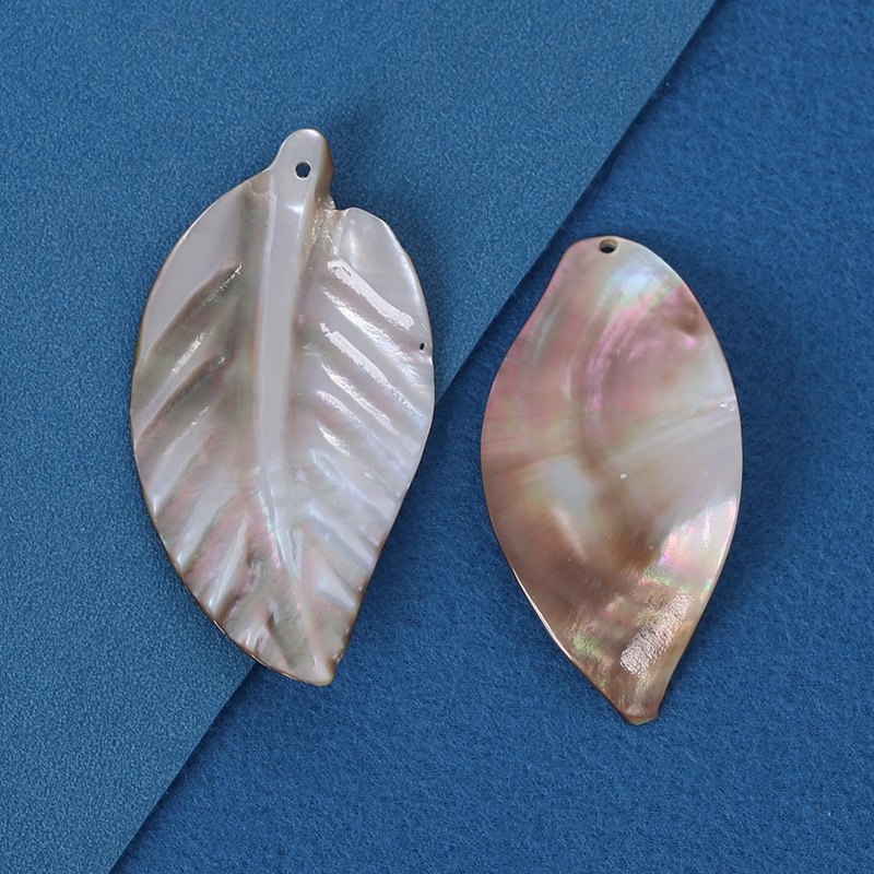 Wholesale natural seashell leaf shaped DIY black seashells for jewelry and clothing production