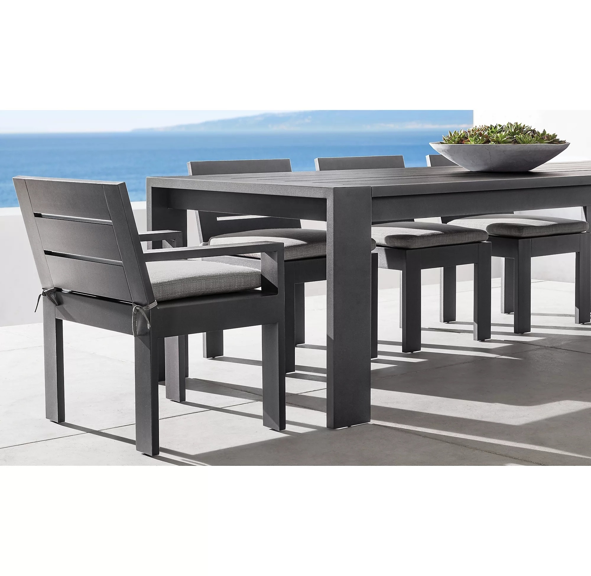 Garden Furniture 8 Seater Table And Chairs Outdoor Aluminum Patio Furniture Sets Luxurious Outdoor Garden Dining Set