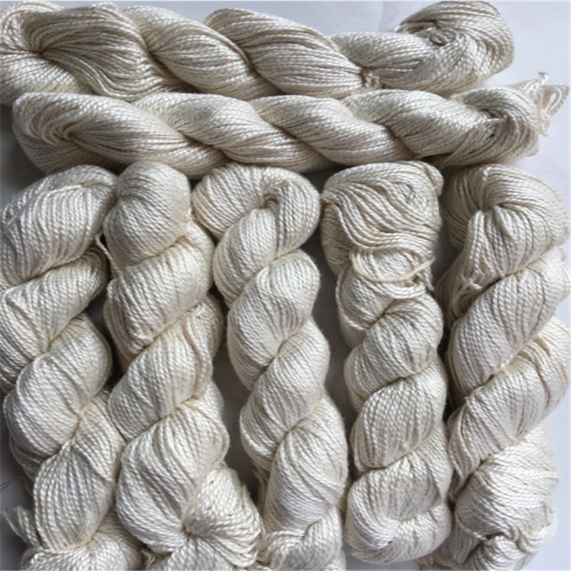 Wholesale 100% Pure Silk Hand Knitting Natural  White Undyed Yarn  for sweater