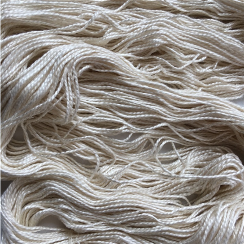 Wholesale 100% Pure Silk Hand Knitting Natural  White Undyed Yarn  for sweater