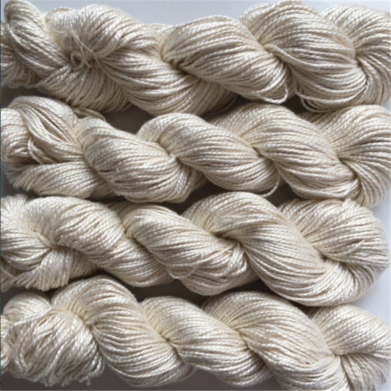 Wholesale 100% Pure Silk Hand Knitting Natural  White Undyed Yarn  for sweater